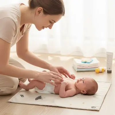 Tapis à langer nomade | Imperméable & Compact - Bébé, Hygiène et soins premium pour bébé